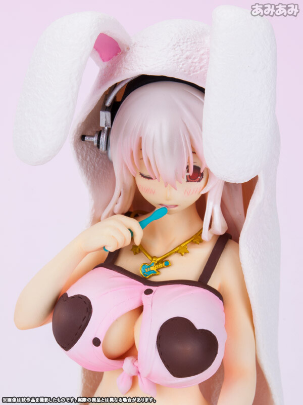 Super Sonico — Tooth Brushing Ver